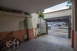 Image 27 - 862970