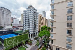 Image 34 - 862984