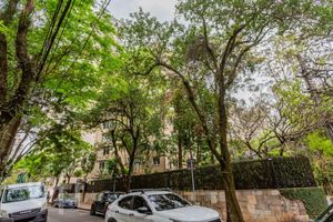 Image 45 - 862984