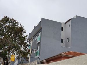 Image 10 - 863002