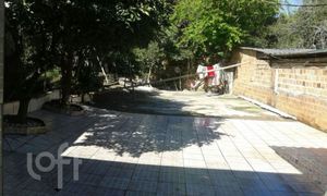 Image 24 - 863017