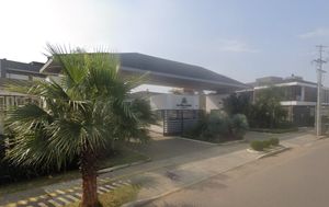Image 4 - 863037