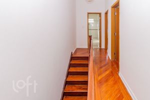 Image 24 - 863043