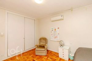 Image 8 - 863053