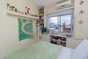 Image 17 - 863056