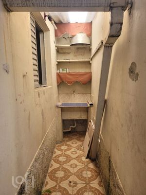 Image 32 - 863083