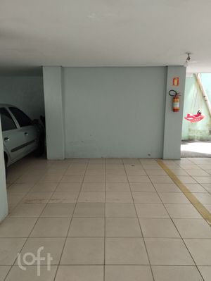 Image 15 - 863084