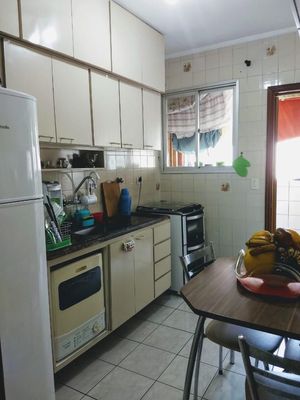 Image 17 - 863093