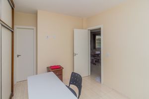 Image 18 - 863126