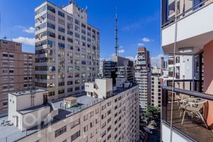 Image 6 - 863140