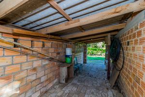 Image 48 - 863207