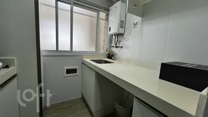 Image 9 - 863216