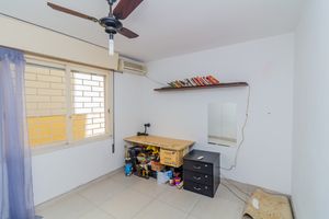 Image 13 - 863230