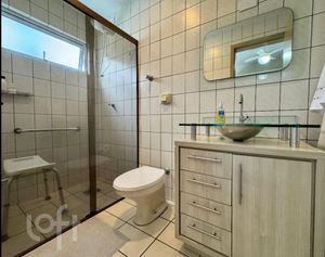 Image 9 - 863233