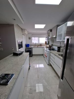 Image 28 - 863253