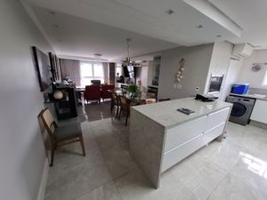 Image 31 - 863253
