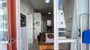 Image 10 - 863274