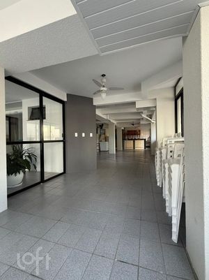 Image 34 - 863283
