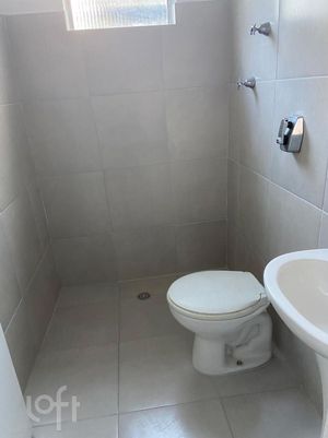 Image 19 - 863331