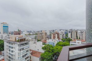 Image 11 - 863359