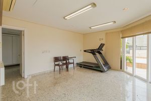 Image 35 - 863359