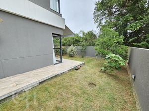 Image 9 - 863394