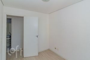 Image 11 - 863400