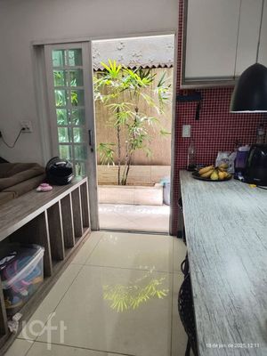Image 8 - 863426