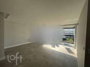 Image 4 - 863448