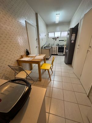 Image 3 - 863464