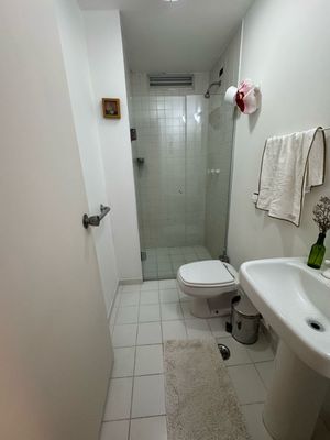 Image 21 - 863464