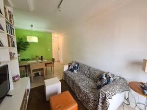 Image 7 - 863489