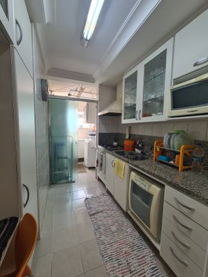Image 9 - 863489