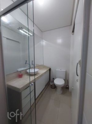 Image 19 - 863535