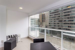 Image 4 - 863555