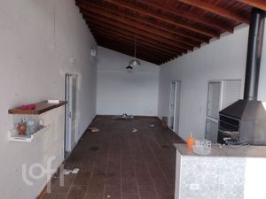 Image 9 - 863578