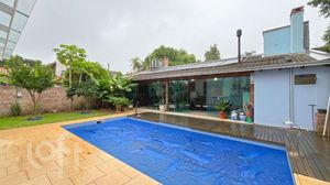 Image 33 - 863592