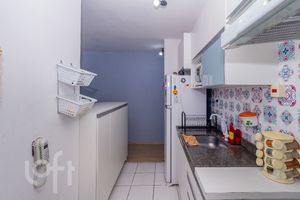 Image 13 - 863613