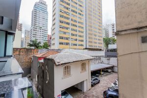 Image 20 - 863624