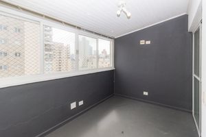 Image 13 - 863627