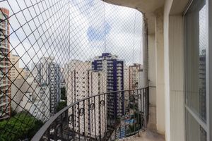 Image 29 - 863627