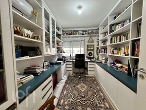 Image 13 - 863655