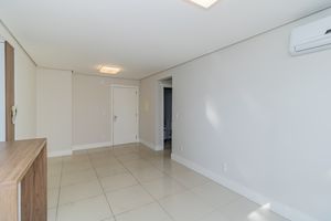 Image 3 - 863671