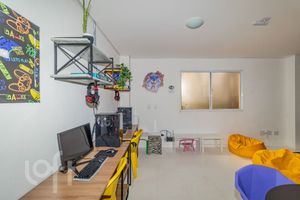 Image 26 - 863676