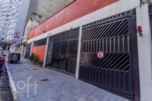 Image 32 - 863682