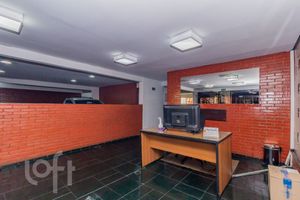 Image 30 - 863682