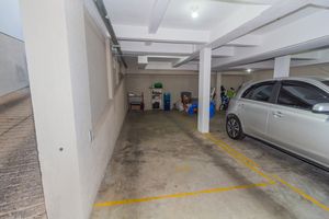 Image 35 - 863696