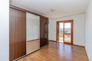 Image 7 - 863719