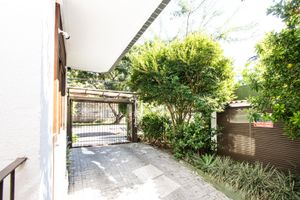 Image 34 - 863719