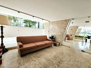 Image 27 - 863736